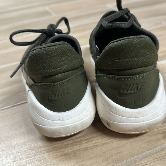 Nike Trainer Sneakers - Picture 3 of 6